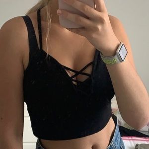 Crop top urban planet